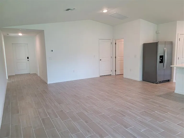 11383 Baggot Ave — Photo 6