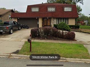 10429 Winter Park Dr, Palos Hills, IL