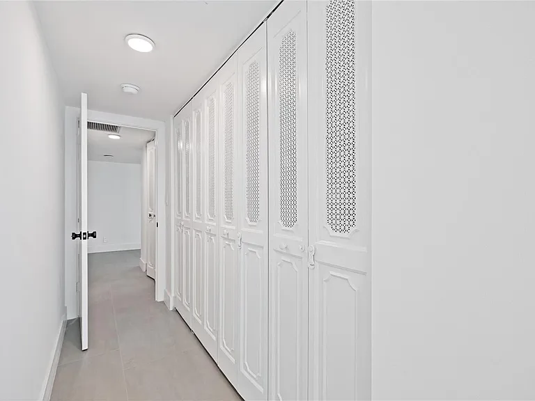 1360 S Ocean Blvd #403 — Photo 32