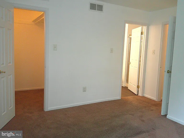 308 Diamond Dr — Photo 15