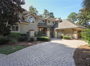 15 W Beach Lagoon Rd, Hilton Head Island, SC 29928