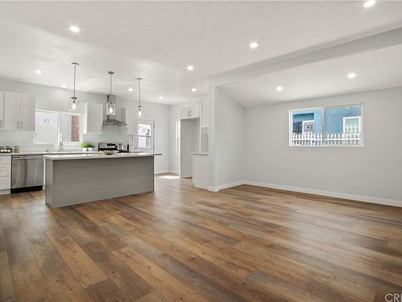 4th image of 230 S Avenue 52
