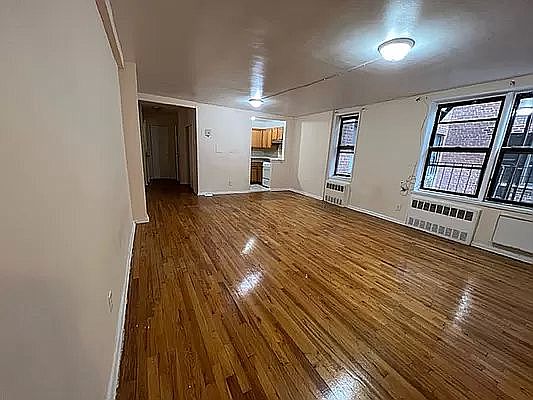 1st image of 1818 E 17th St #4N