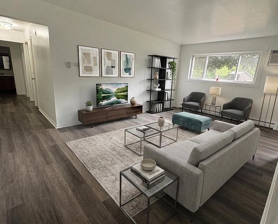 1st image of 595 Wagner Dr #7