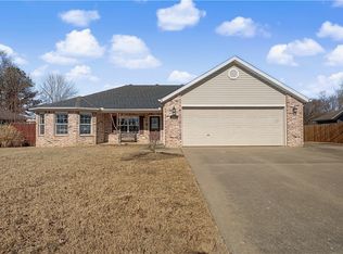 2226 N Brandi Ave, Fayetteville, AR 72701