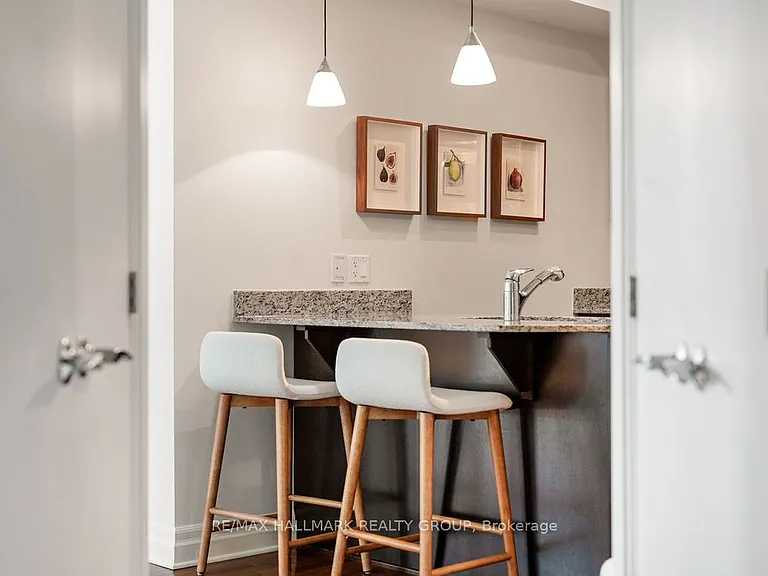 235 Kent St #514 — Photo 8