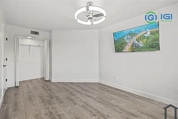 470 S Park Rd #307 — Photo 10