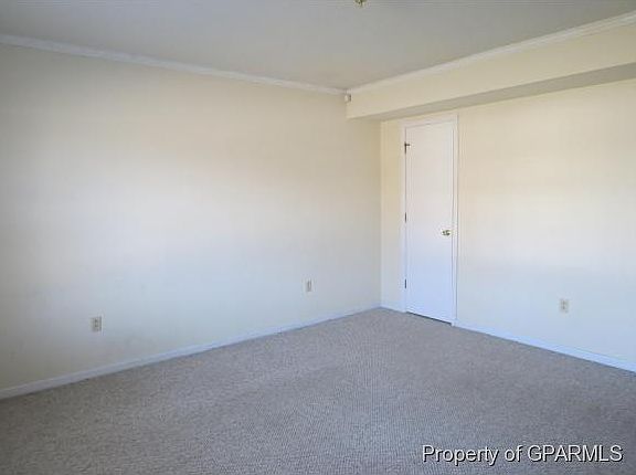 3rd image of 3206 Crestwood Dr