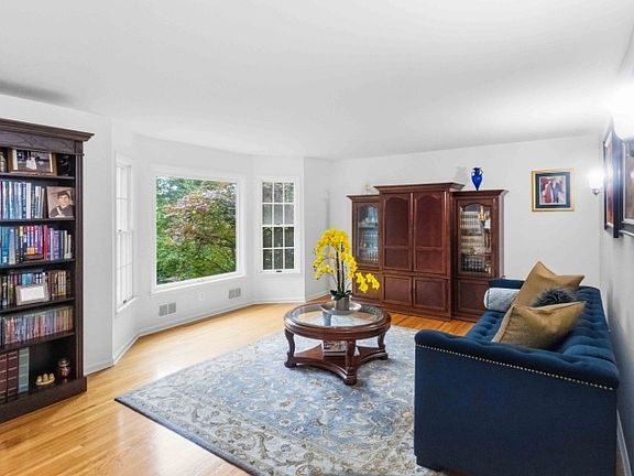 4th image of 56 Union Hill Rd