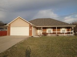 6614 Chrissula Ln, Columbia, MO 65203
