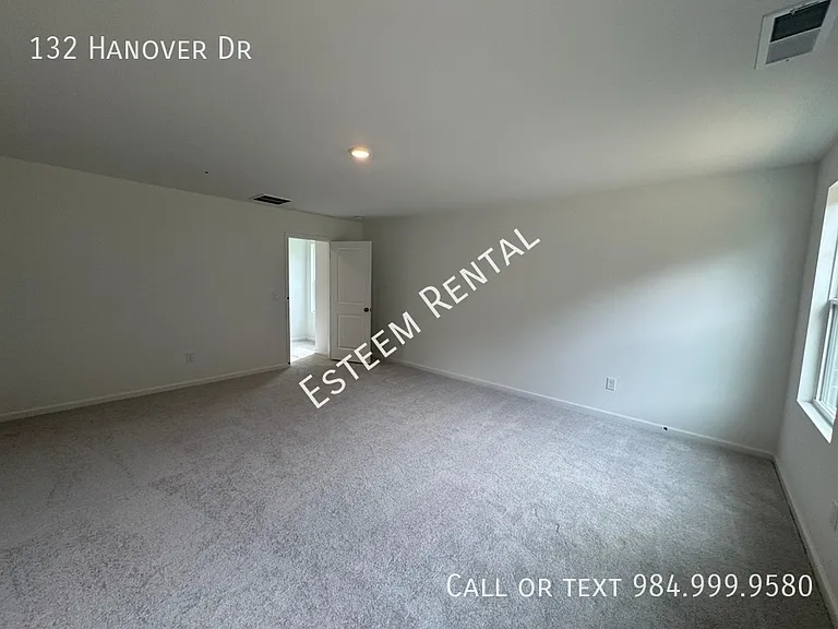 132 Hanover Dr — Photo 27