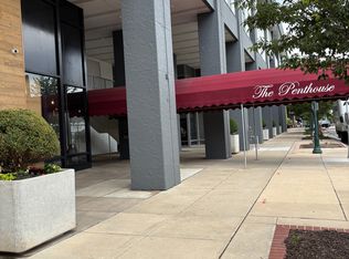 28 Allegheny Ave APT 812, Towson, MD 21204
