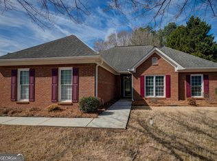 12271 Molly Sue Ln, Fayetteville, GA