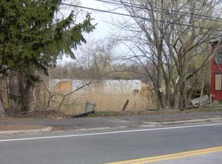 11 Southern Ave, Essex, MA 01929