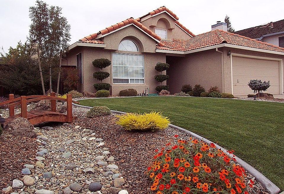 1st image of 1452 Long Creek Way