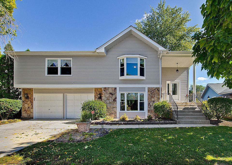 1st image of 1103 Grant Pl