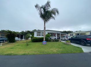 4704 Dove Dr, Zephyrhills, FL 33541