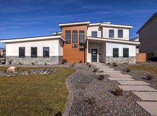 4002 W 2470 S, Hurricane, UT 84737