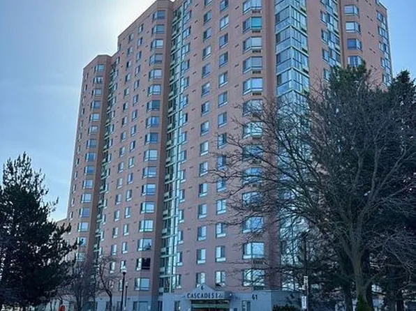 61 Markbrook Ln #112, Toronto, ON M9V 5E7