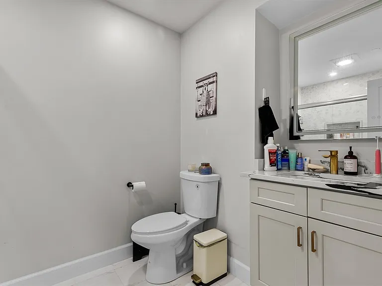 303 Silver St #1 — Photo 9