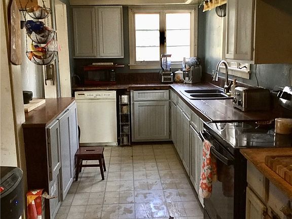 4th image of 11777 Abbott Rd
