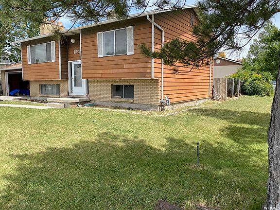 2nd image of 1837 W Jennifer Way