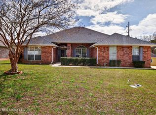 11589 Magnolia Estates Ln, Gulfport, MS 39503