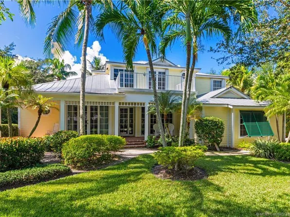 106 Henry Sewall Way, Sewalls Pt, FL 34996