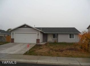 610 Millenium Ave, Moxee, WA 98936