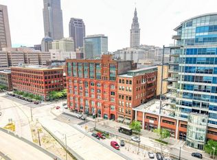 635 W Lakeside Ave APT 503, Cleveland, OH 44113