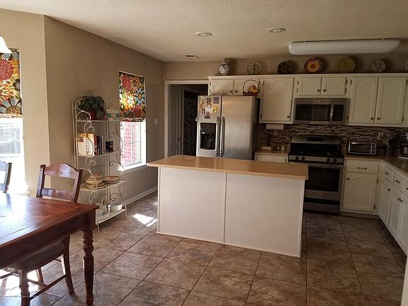 4th image of 5838 Carter Dr