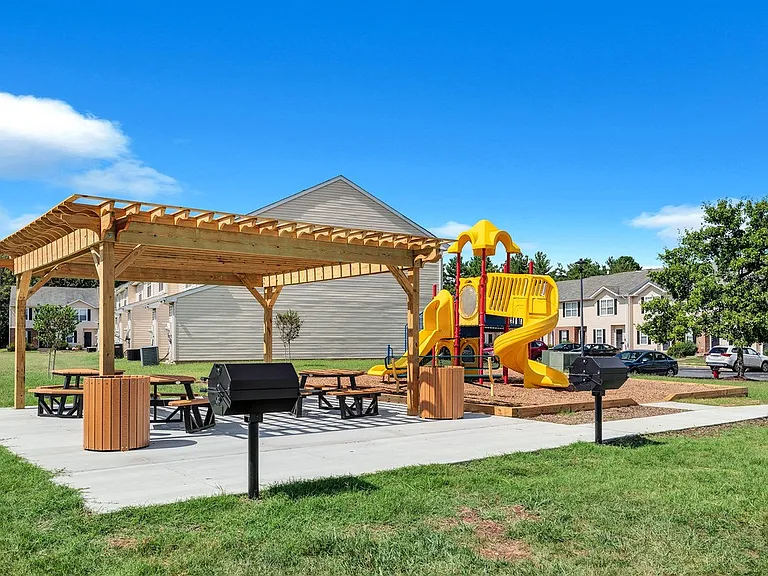 Timber Ridge — Photo 17