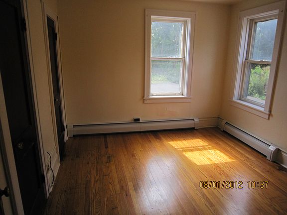 4th image of 688 Madison Ave APT 1E