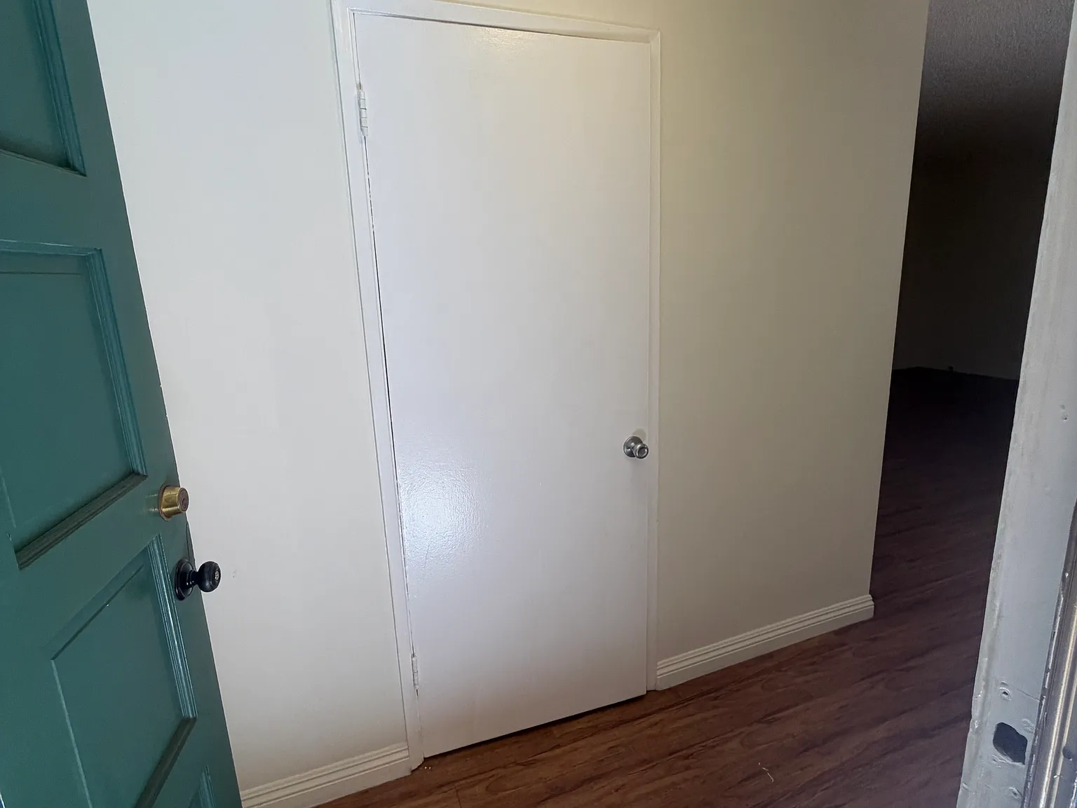 1 bed, 1000 sqft, $2,495 — Photo 3