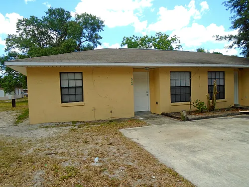 524 Montana Ave Photo 1