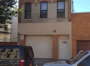 862 Onderdonk Ave, Ridgewood, NY 11385