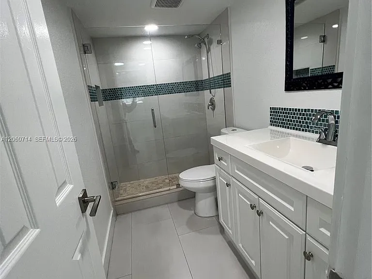 9520 SW 8th St #118 — Photo 27