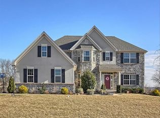 1264 Aylesbury Ln, York, PA 17404