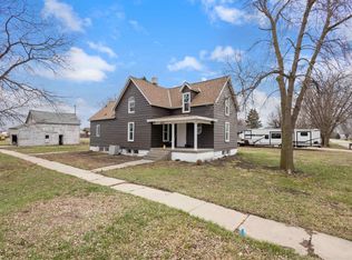 111 W East St, David City, NE 68632