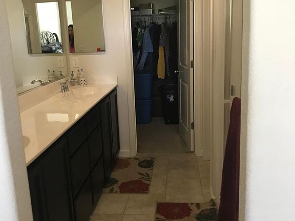 5th image of 22774 Amador St