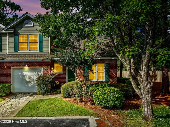 233 Racine Drive Unit 33, Wilmington, NC 28403