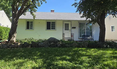 418 Whittier Ln Photo 1