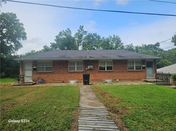 104-106 S Oxford Ave, Independence, MO 64053