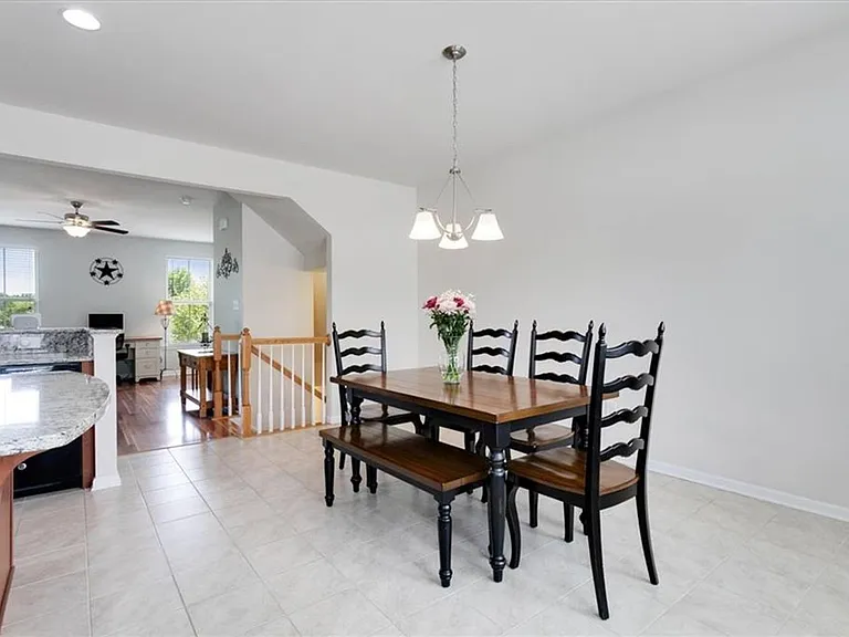 4002 Luminary Dr — Photo 10