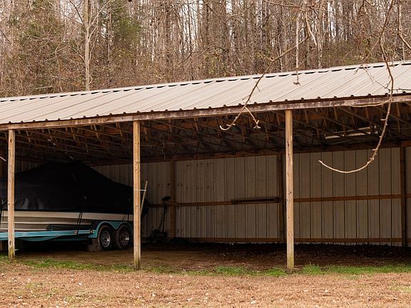 5th image of 105 Pollock Hollow Rd