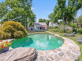 908 Old Quaker Hill Rd, Pawling, NY 12564