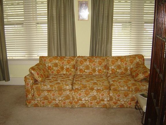4th image of 346 Glen Ave
