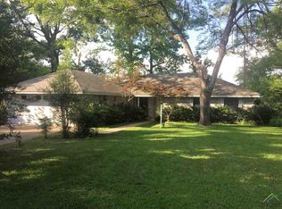 577 County Road 1035, Mount Pleasant, TX 75455