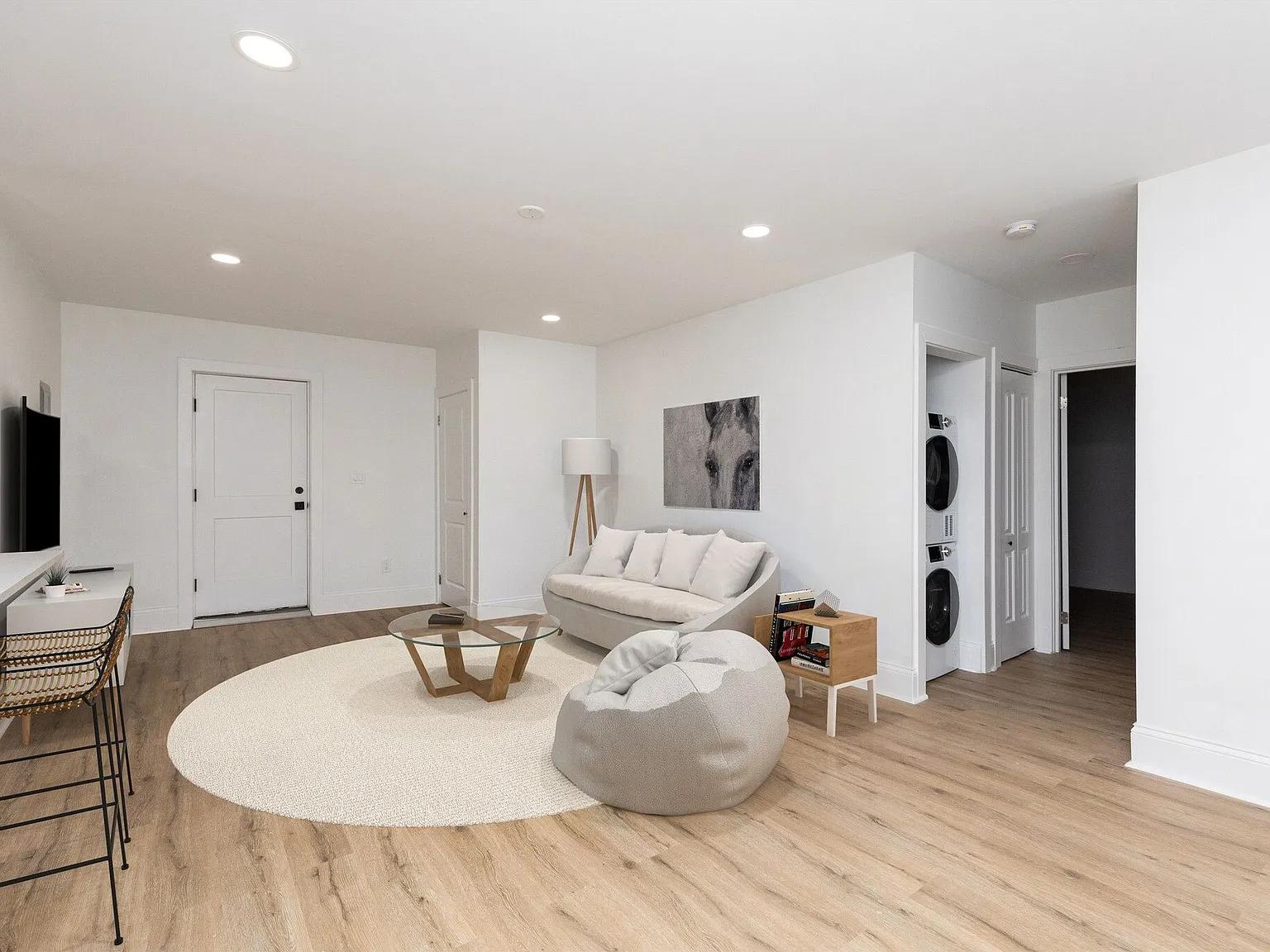 Corner Grove Apartments — Photo 3