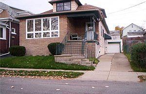 1st image of 18 Berry Ave